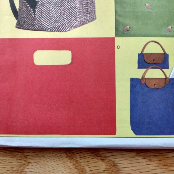 Vintage Purse Tote Bag Backpack Sewing Pattern Minimalist McCall's 4532 UNCUT - Picture 4 of 10